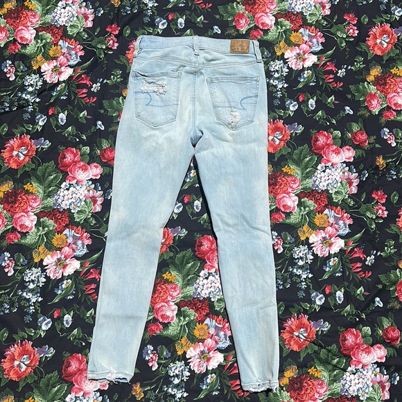 American Eagle Super high rise jegging crop 360 next level stretch light wash 0 - Picture 3 of 5